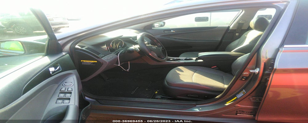 5NPEC4AB1BH317909 2011 HYUNDAI SONATA photo no. 5