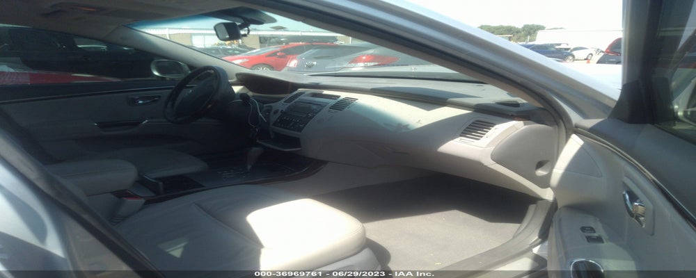 KMHFC4DF4BA559809 2011 HYUNDAI AZERA photo no. 5