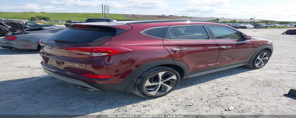 KM8J33A22JU630346 2018 HYUNDAI TUCSON photo no. 4