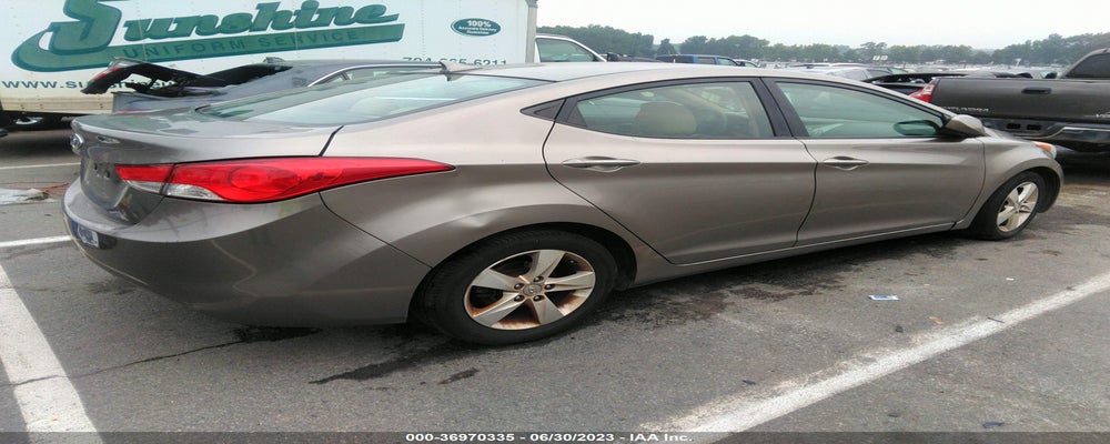 5NPDH4AE8DH261610 2013 HYUNDAI ELANTRA photo no. 4