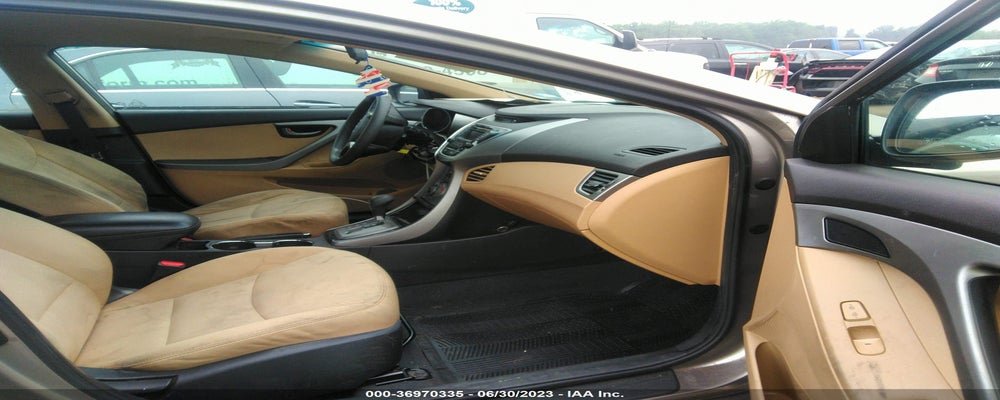 5NPDH4AE8DH261610 2013 HYUNDAI ELANTRA photo no. 5