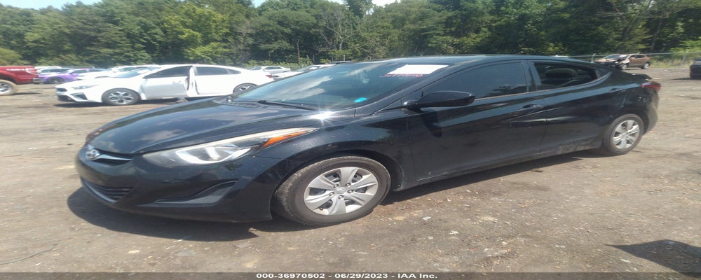 5NPDH4AE8GH715231 2016 HYUNDAI ELANTRA photo no. 2