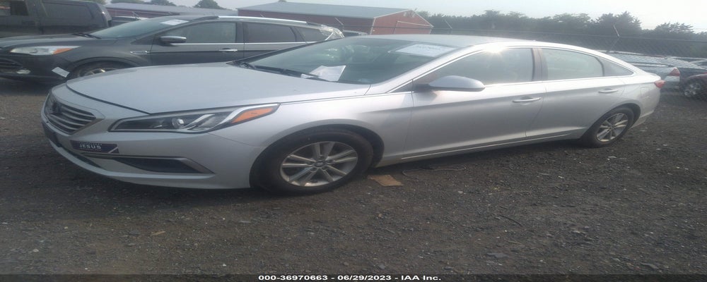 5NPE24AF1HH582473 2017 HYUNDAI SONATA photo no. 2