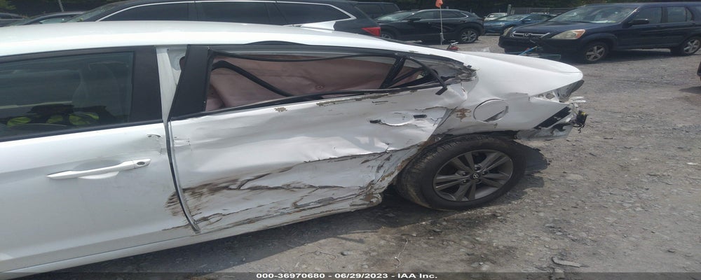 5NPD84LF8JH384664 2018 HYUNDAI ELANTRA photo no. 6