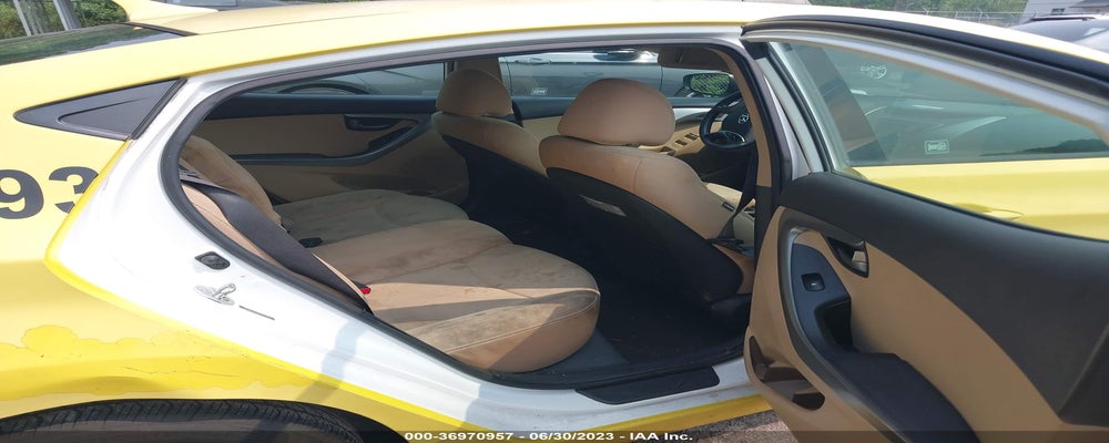 5NPDH4AEXDH312430 2013 HYUNDAI ELANTRA photo no. 8
