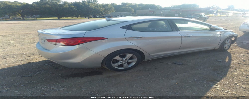 5NPDH4AE4DH315842 2013 HYUNDAI ELANTRA photo no. 4