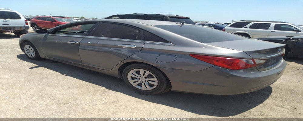 5NPEB4AC3BH159309 2011 HYUNDAI SONATA photo no. 3
