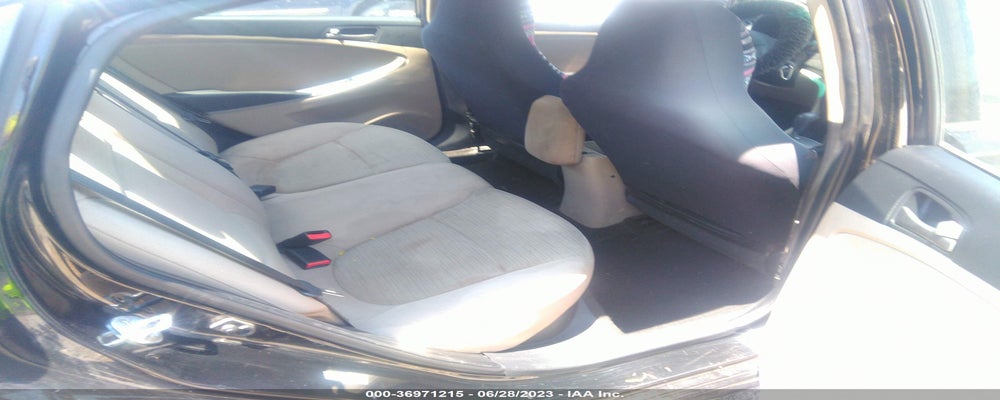 KMHCT4AE3GU165187 2016 HYUNDAI ACCENT photo no. 8