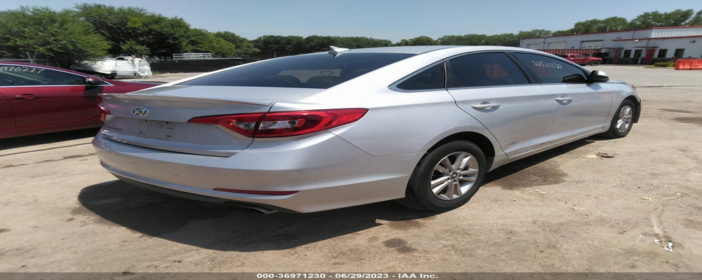 5NPE24AF8HH487442 2017 HYUNDAI SONATA photo no. 4