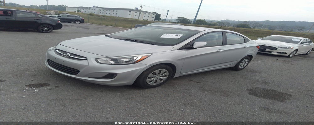 KMHCT4AE6GU115562 2016 HYUNDAI ACCENT photo no. 2