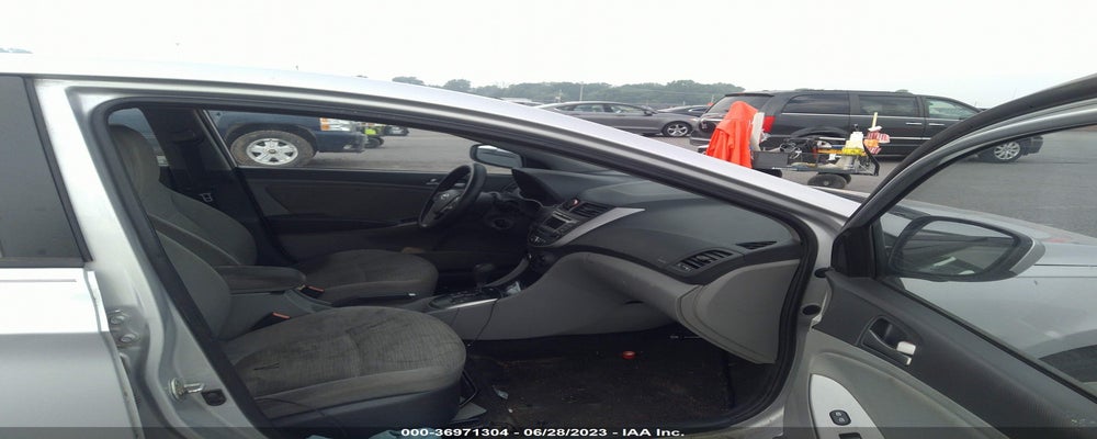 KMHCT4AE6GU115562 2016 HYUNDAI ACCENT photo no. 5
