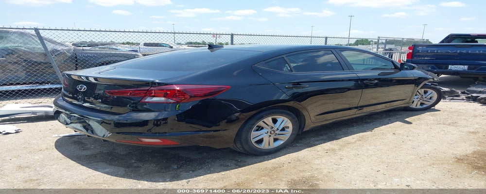 KMHD84LF9LU107963 2020 HYUNDAI ELANTRA photo no. 4