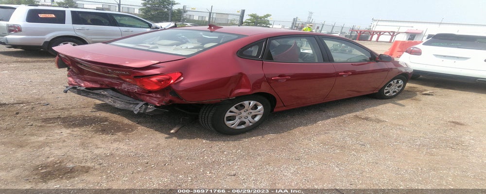 KMHDU4AD8AU870146 2010 HYUNDAI ELANTRA photo no. 4