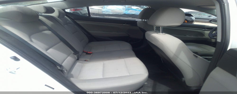 5NPD74LF3HH210398 2017 HYUNDAI ELANTRA photo no. 8