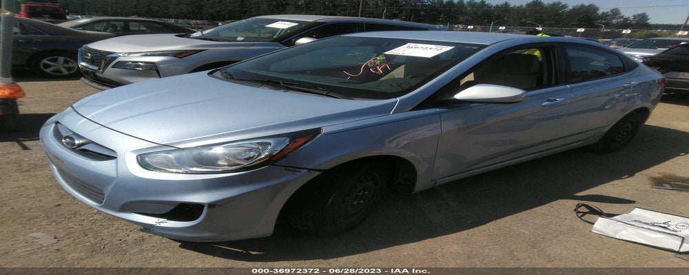 KMHCT4AE7DU329861 2013 HYUNDAI ACCENT photo no. 2