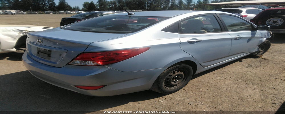 KMHCT4AE7DU329861 2013 HYUNDAI ACCENT photo no. 4