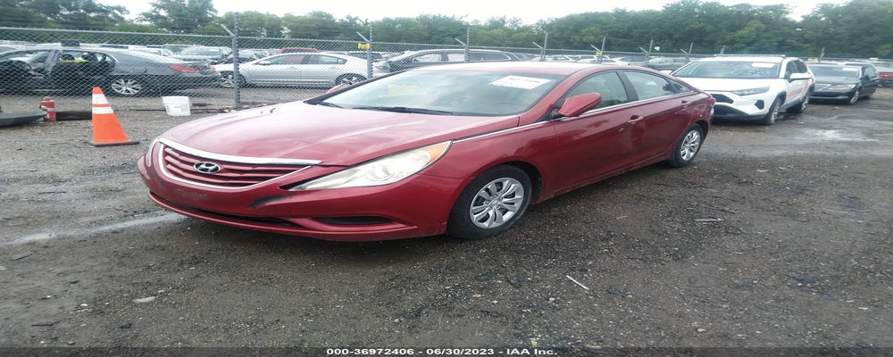 5NPEB4AC7BH049802 2011 HYUNDAI SONATA photo no. 2