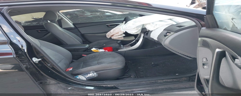 5NPDH4AEXDH396376 2013 HYUNDAI ELANTRA photo no. 5