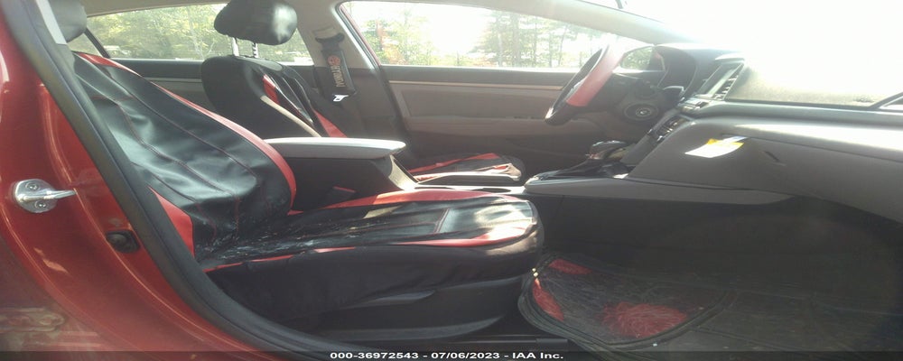 5NPD84LF9JH390733 2018 HYUNDAI ELANTRA photo no. 5