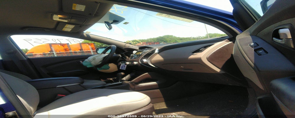 KM8JT3AB7BU145704 2011 HYUNDAI TUCSON photo no. 5