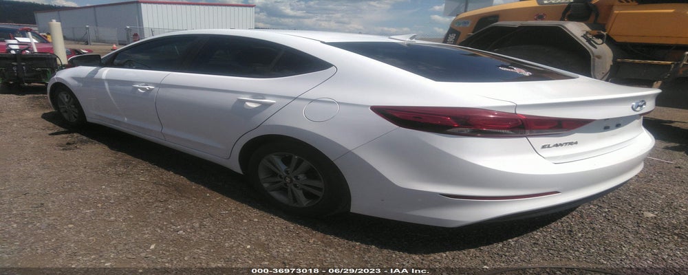 5NPD84LF7JH256898 2018 HYUNDAI ELANTRA photo no. 3