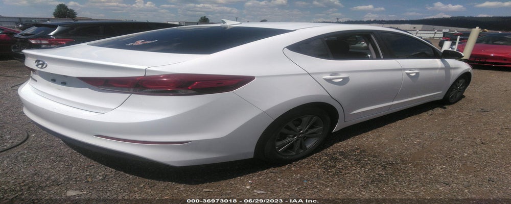 5NPD84LF7JH256898 2018 HYUNDAI ELANTRA photo no. 4