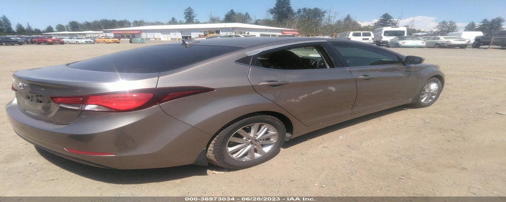 5NPDH4AE5FH622049 2015 HYUNDAI ELANTRA photo no. 4