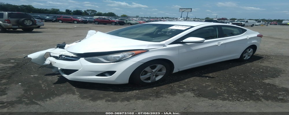 5NPDH4AE3DH228112 2013 HYUNDAI ELANTRA photo no. 2