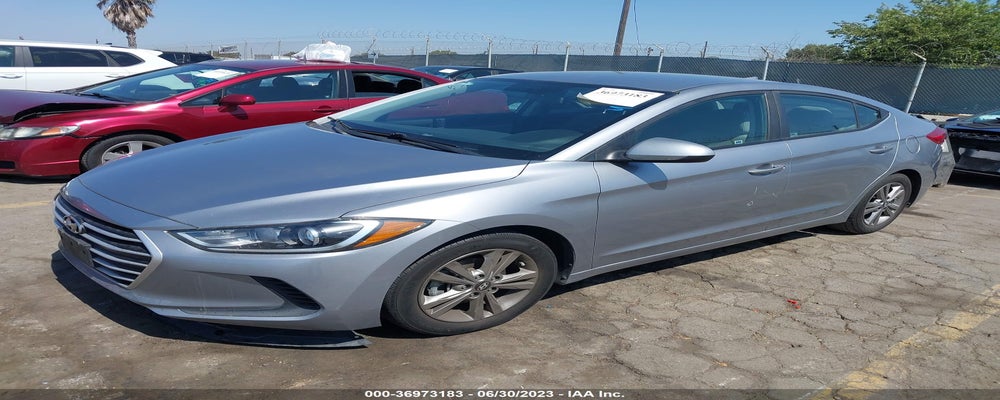5NPD84LFXHH154201 2017 HYUNDAI ELANTRA photo no. 2