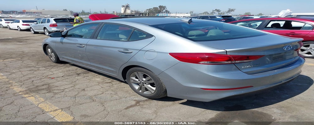 5NPD84LFXHH154201 2017 HYUNDAI ELANTRA photo no. 3