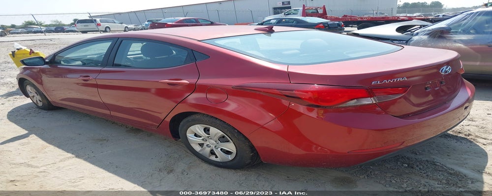 5NPDH4A3GH779743  2017 HYUNDAI ELANTRA photo no. 3