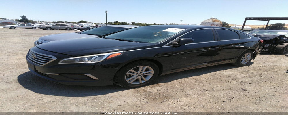 5NPE24AFXHH543574 2017 HYUNDAI SONATA photo no. 2