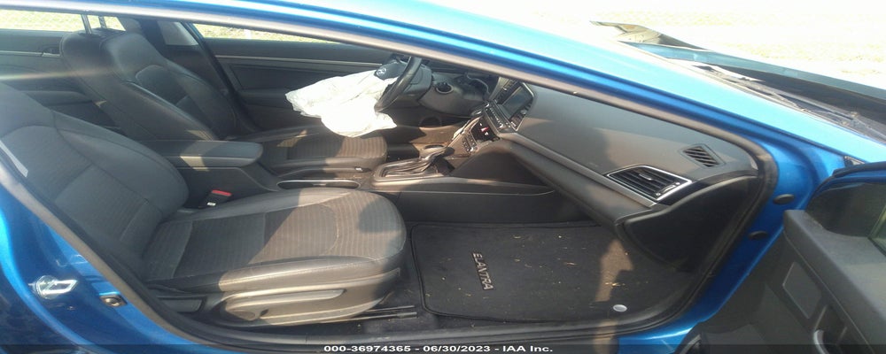 KMHD84LF3HU311195 2017 HYUNDAI ELANTRA photo no. 5