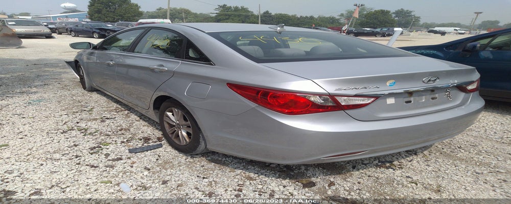5NPEB4ACXBH118045 2011 HYUNDAI SONATA photo no. 3