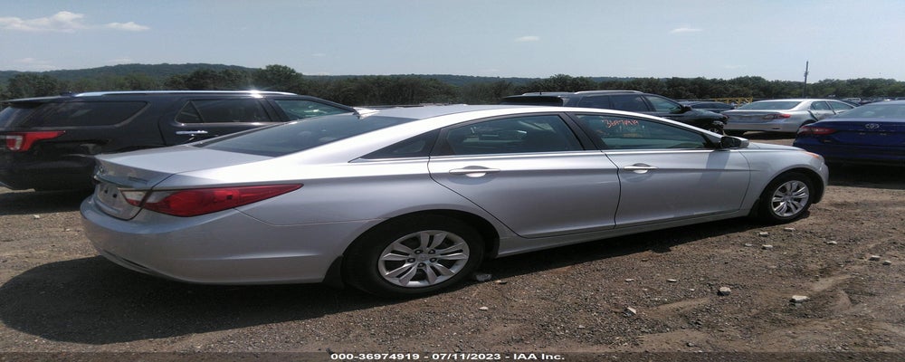 5NPEB4AC1CH427811 2012 HYUNDAI SONATA photo no. 4