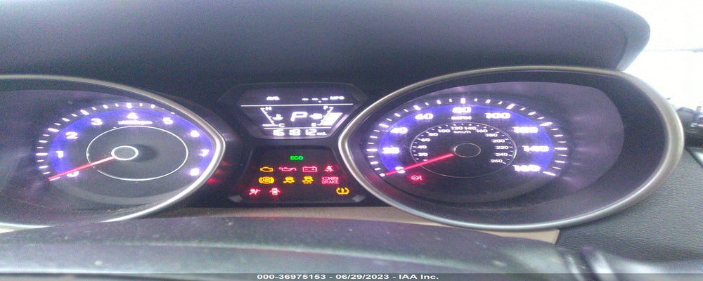 5NPDH4AE4GH693423 2016 HYUNDAI ELANTRA photo no. 7