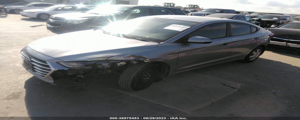 5NPD74LF3HH085029 2017 HYUNDAI ELANTRA photo no. 2
