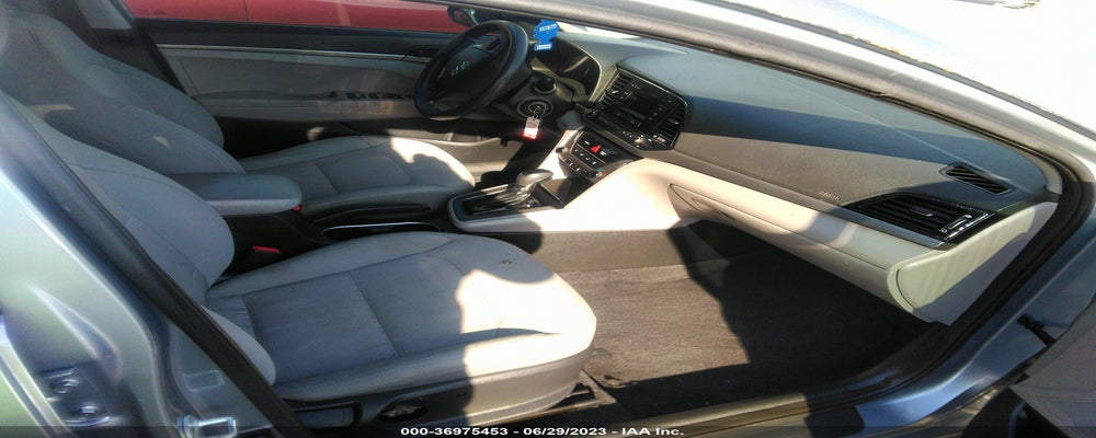 5NPD74LF3HH085029 2017 HYUNDAI ELANTRA photo no. 5