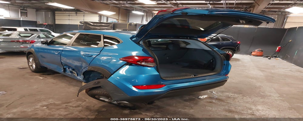 KM8J2CA40JU652494 2018 HYUNDAI TUCSON photo no. 3