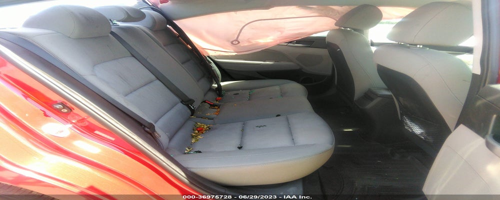 KMHD84LF0HU229828 2017 HYUNDAI ELANTRA photo no. 8