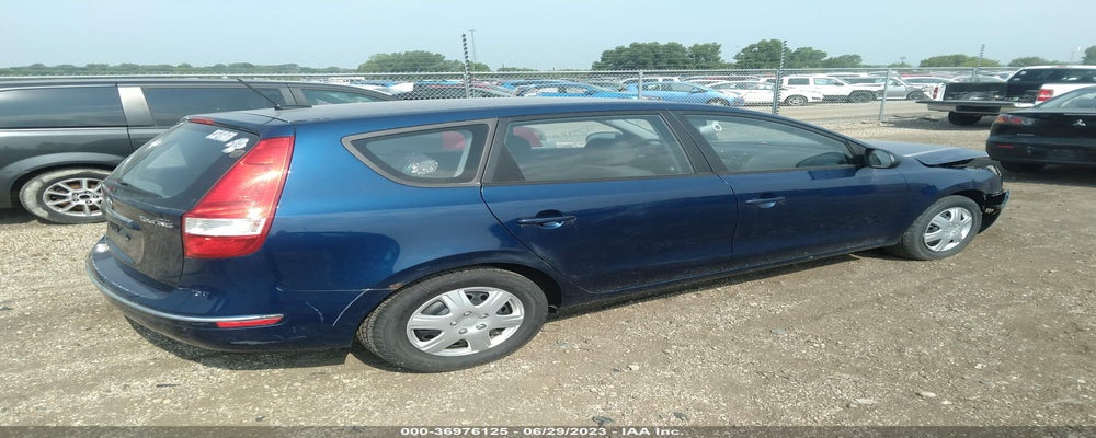 KMHDB8AE7CU151527 2012 HYUNDAI ELANTRA TOURING photo no. 4
