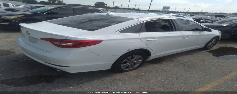 5NPE24AFXGH373604 2016 HYUNDAI SONATA photo no. 4