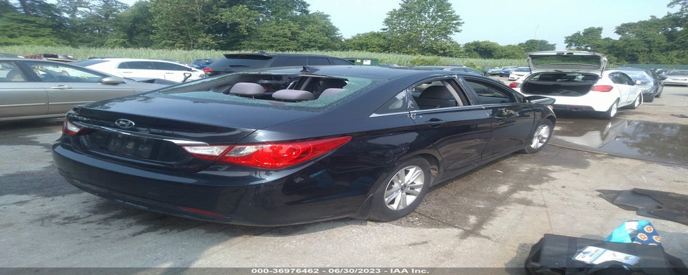5NPEB4AC4DH683135 2013 HYUNDAI SONATA photo no. 4