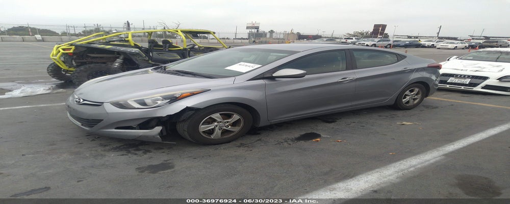 5NPDH4AEXFH560115 2015 HYUNDAI ELANTRA photo no. 2