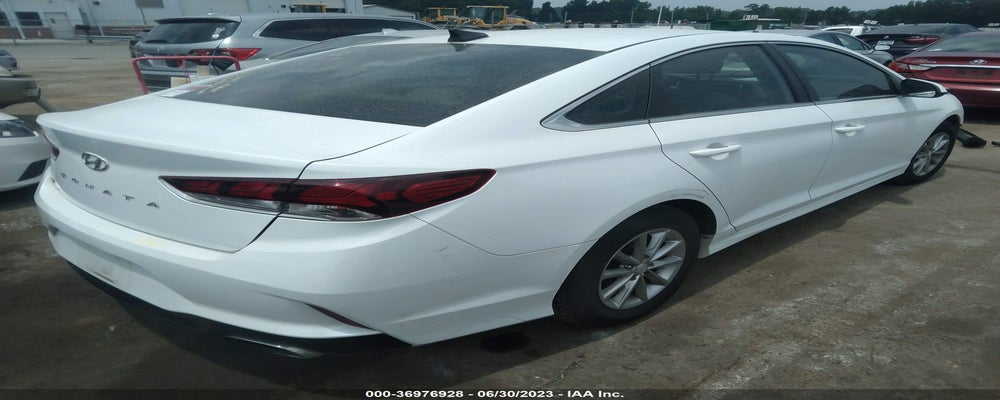 5NPE24AF5JH624567 2018 HYUNDAI SONATA photo no. 4