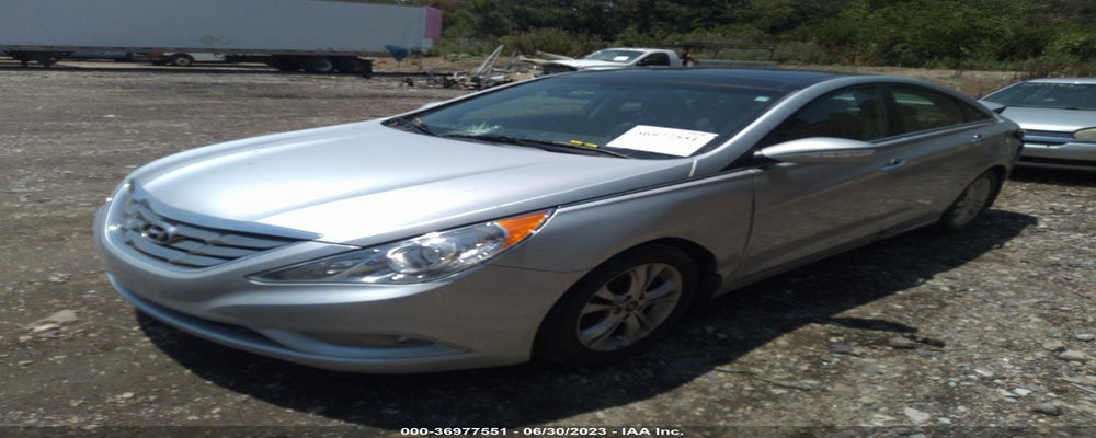 5NPEC4AC6DH604089 2013 HYUNDAI SONATA photo no. 2