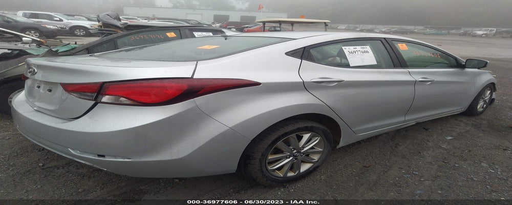 5NPDH4AE5FH555260 2015 HYUNDAI ELANTRA photo no. 4