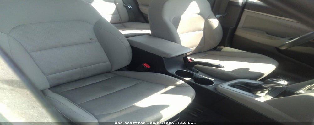 5NPD84LF3JH293057 2018 HYUNDAI ELANTRA photo no. 5