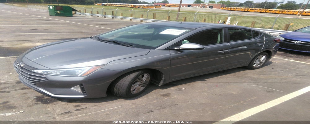 5NPD84LF2KH477276 2019 HYUNDAI ELANTRA photo no. 2
