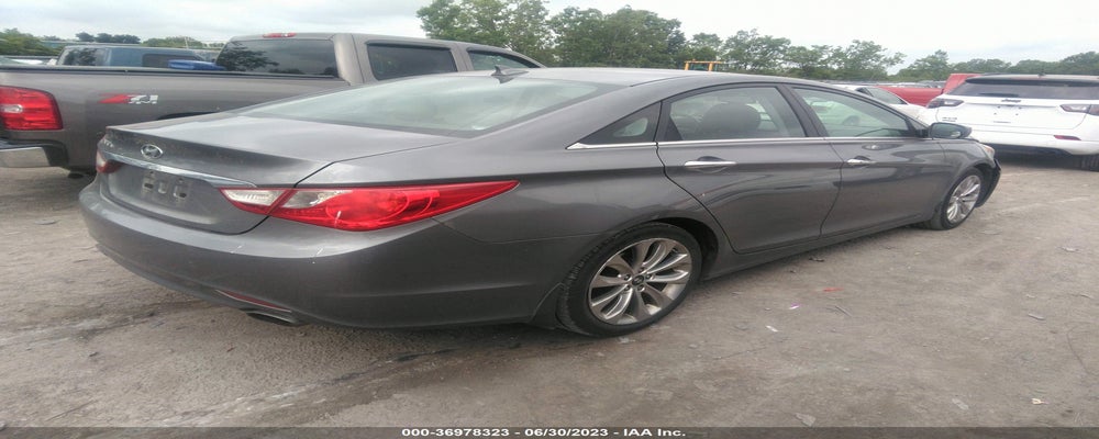 5NPEC4ACXDH548254 2013 HYUNDAI SONATA photo no. 4